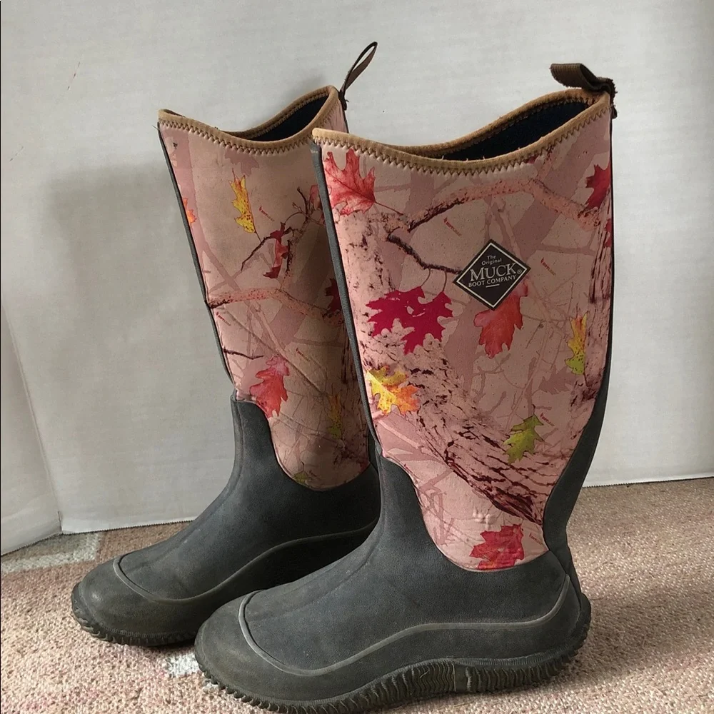 Muck Boots Autumn Leaf Print Waterproof Women’s Size 7